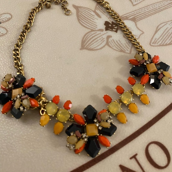 Brand new necklace - Picture 3 of 3